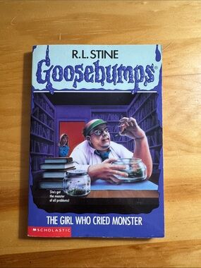 🌈2/$8  The Girl Who Cried Monster #8 in the Goosebumps Series
